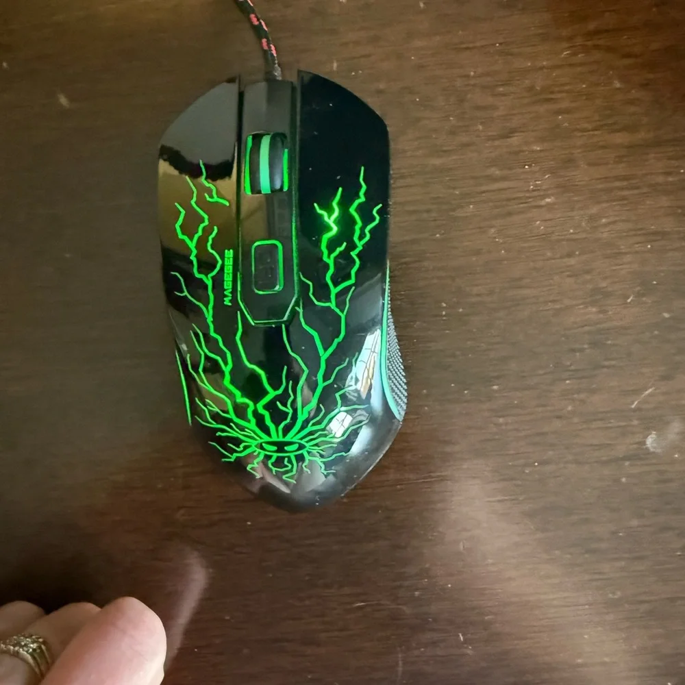 Wired Gaming Mouse with black LED Design multi - colors
